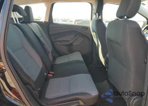 2019 Ford Escape S z USA, uszkodzony, nr VIN 1FMCU0F76KUA66419